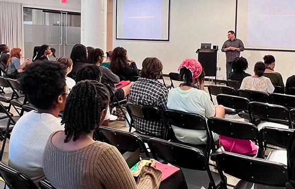 Frank shares strategies on how to build a strong foundation for creative growth with students from the Milwaukee Recreation Arts Internship Program at the Milwaukee Institute of Art & Design. Photo by Christina Dresang.